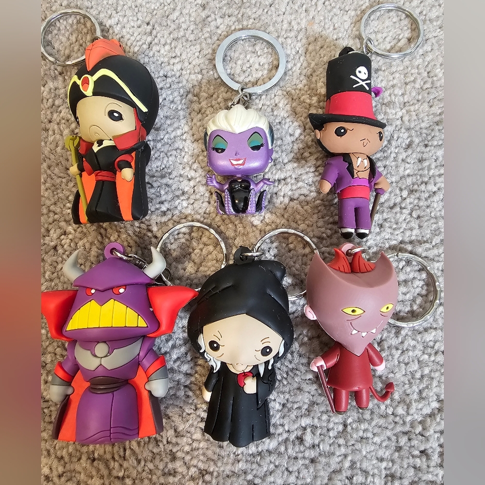 Disney Series Blind Bag Figural Key Chain Misc 6 SET